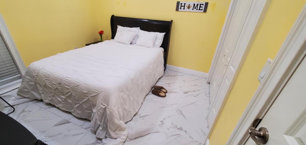Tom House Apartment Tampa Phòng bức ảnh